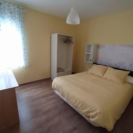 Fc Temple Apartment Ponferrada Bagian luar foto